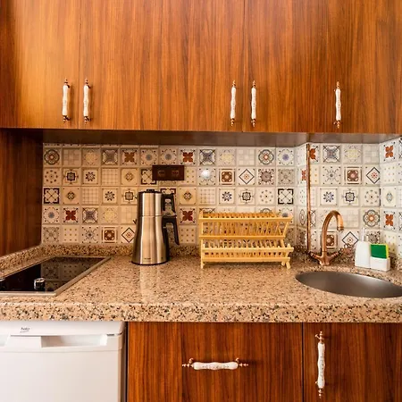 The First Ottoman Dream