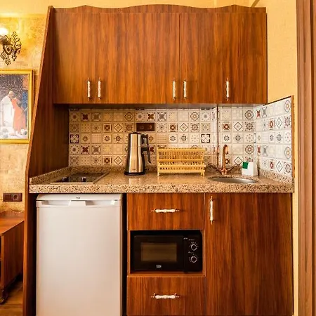 The First Ottoman Dream